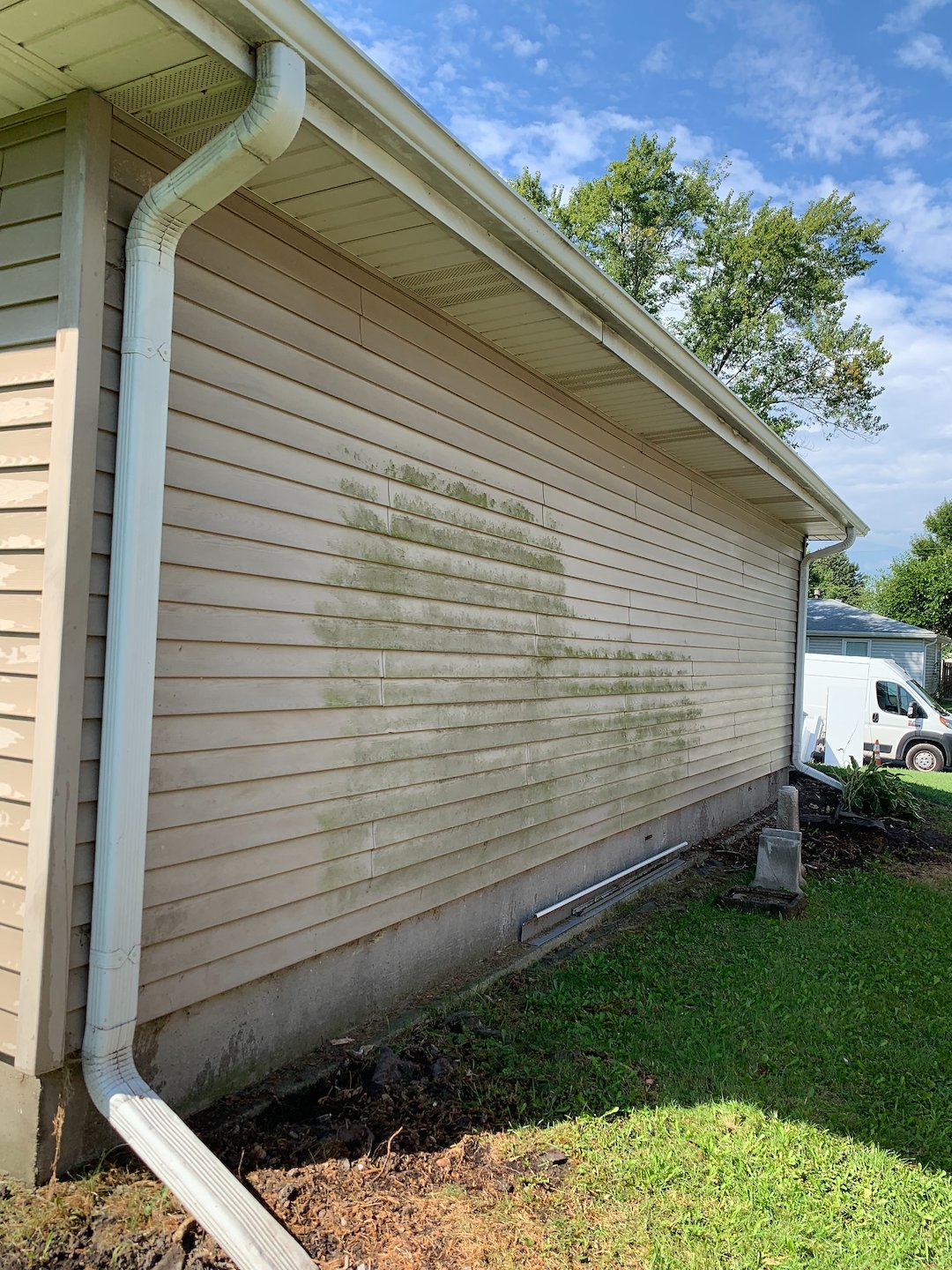 Stunning House Wash in Valparaiso, Indiana